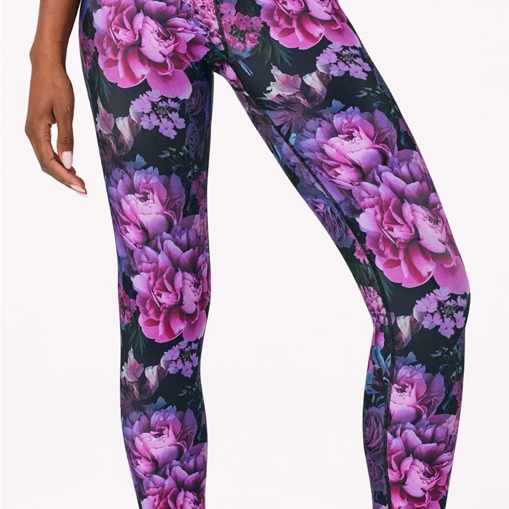 Terez DuoKnit Activewear - Leggings in FLORAL NOIR - Picture 2 of 8